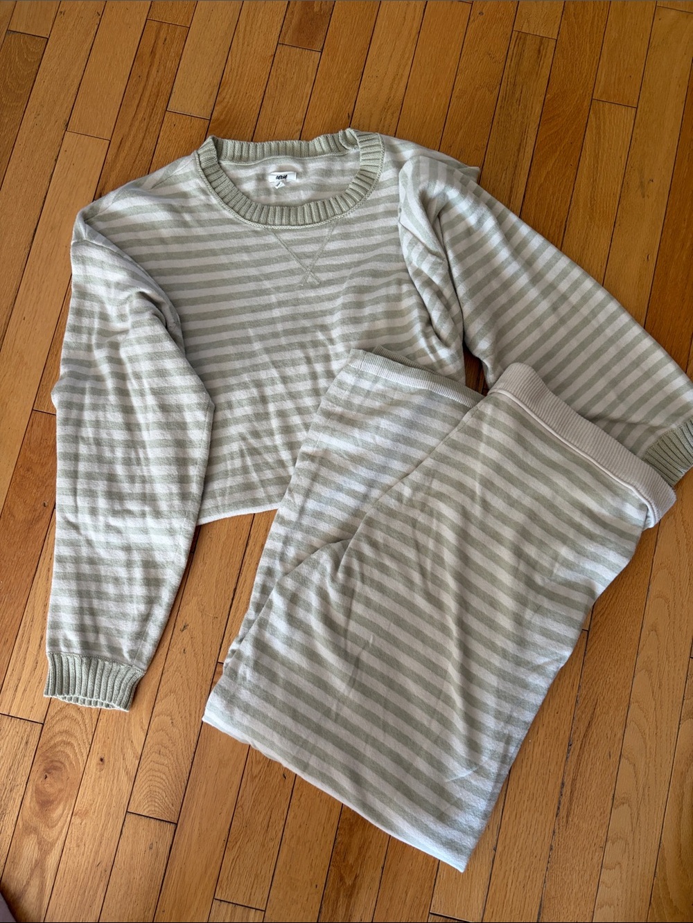 Aerie Sunday Soft matching set
